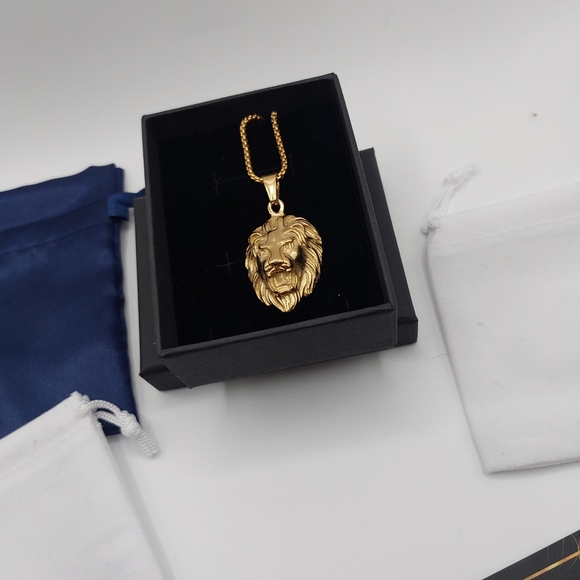 18K Gold Plated Lion Pendant Necklace Chain - Picture 6 of 12